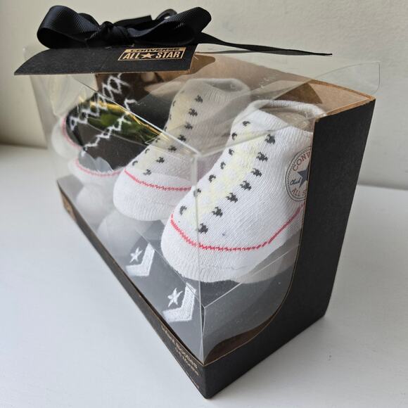 Converse All Star NEW 4-Pack Infant Booties Socks Size 0-6 Months NIB Gift Box - Picture 6 of 12
